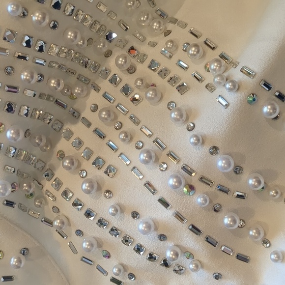 Banjul White Long Sleeve Mesh Insert Pearl Embellished Mini Dress Shoulder Large - Picture 7 of 10